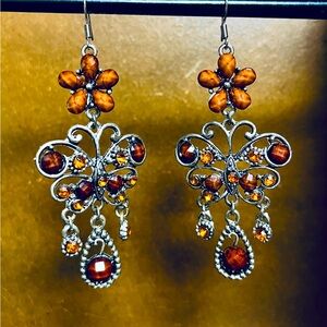Beautiful Dangle Earrings I bought in Xian Xian, China.Lightweight and gorgeous.